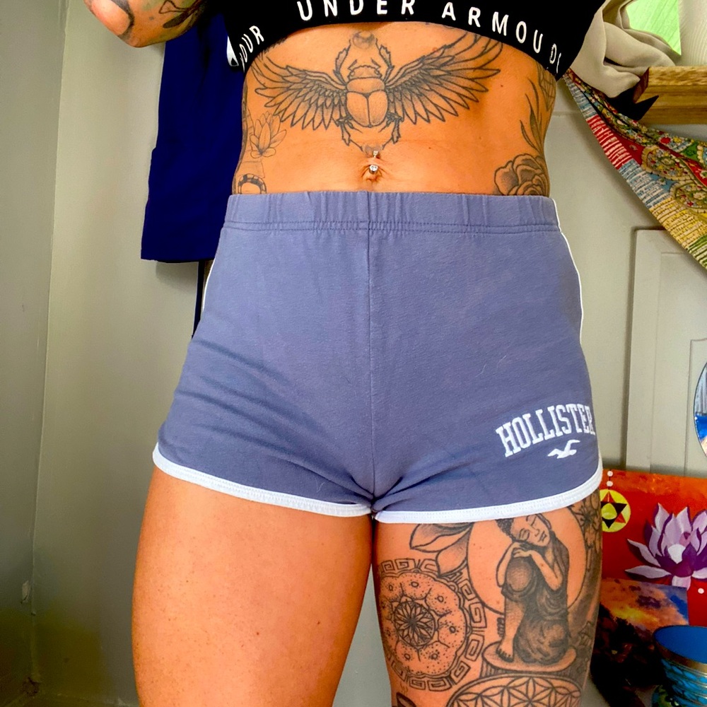 Hollister high rise comfy shorts XS